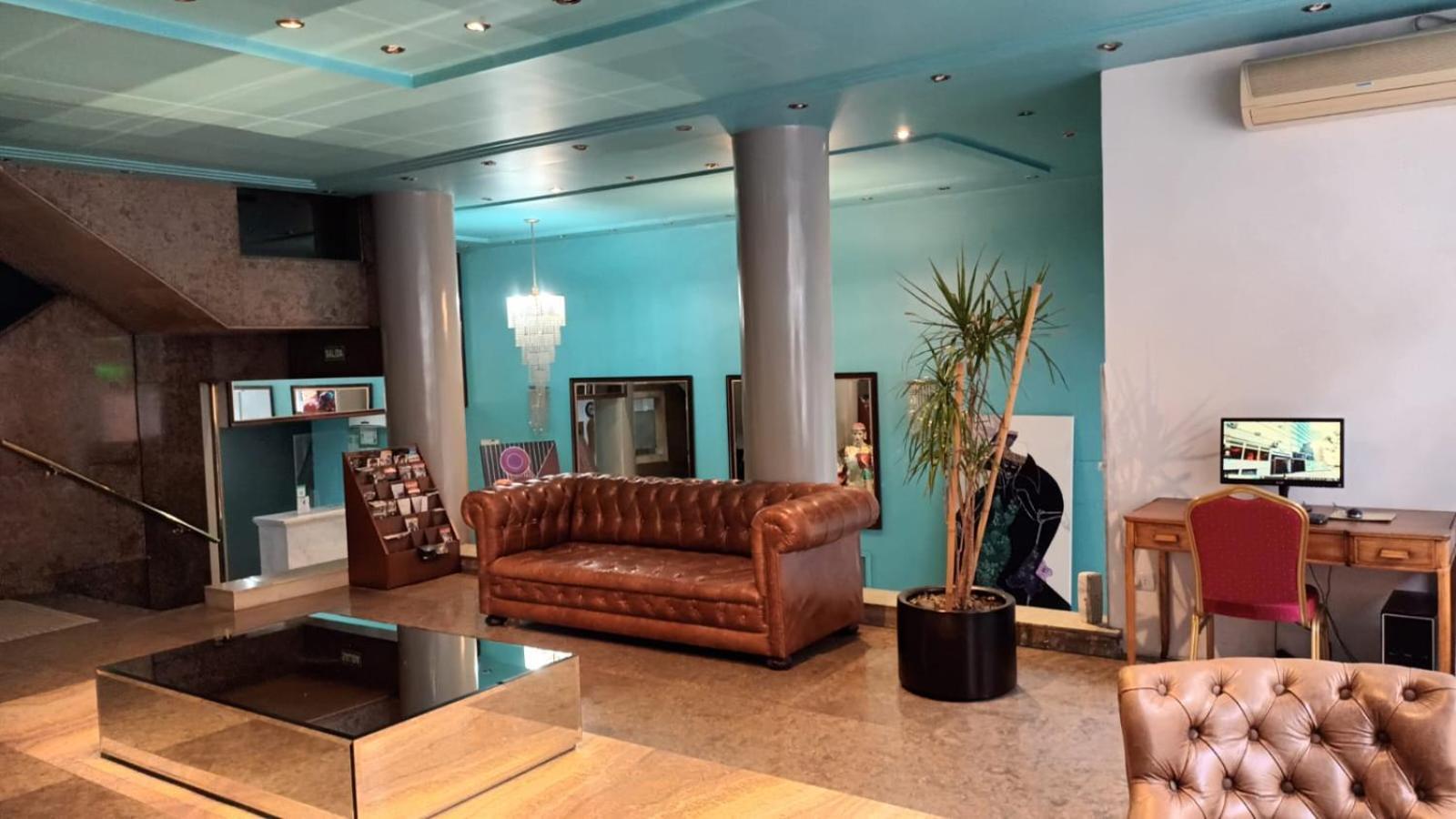 Hotel Tres Sargentos Buenos Aires Exterior photo